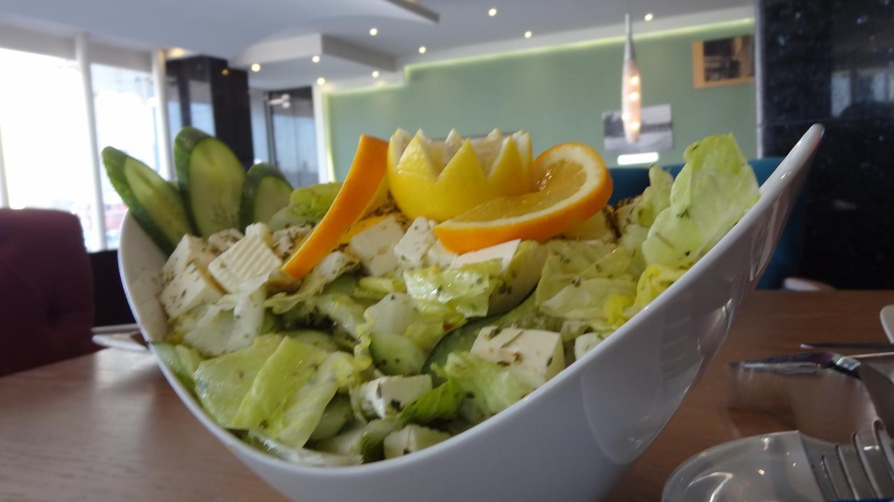 Hotel Halwachy Sulaymaniyah Екстериор снимка