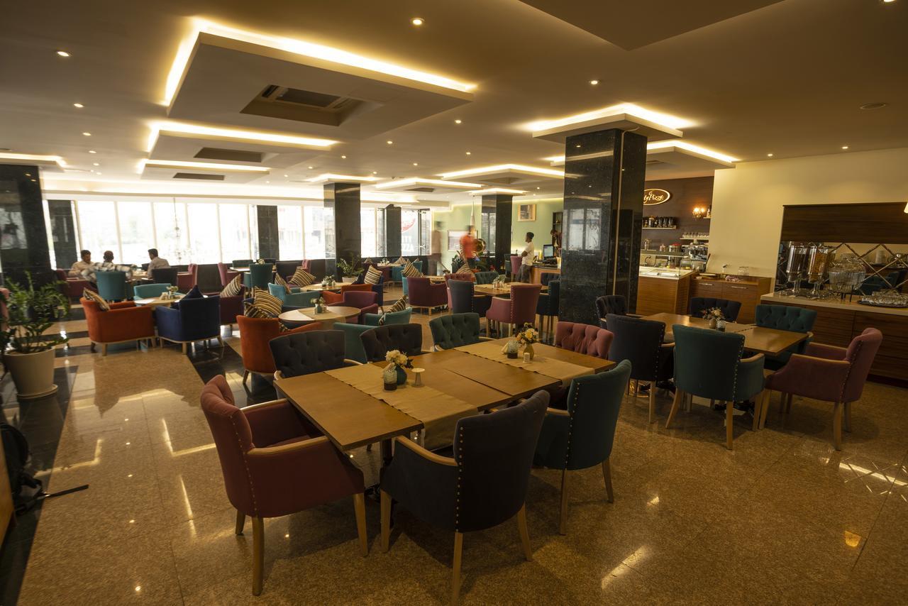 Hotel Halwachy Sulaymaniyah Екстериор снимка